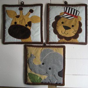 Lambs & Ivy Nursery Jungle Safari Giraffe Lion Elephant Wall  Hanging Plush 10"